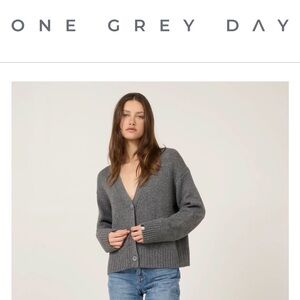 Astor One Grey Day Women's Olive Green 100%  Cashmere Cardigan Sweater
